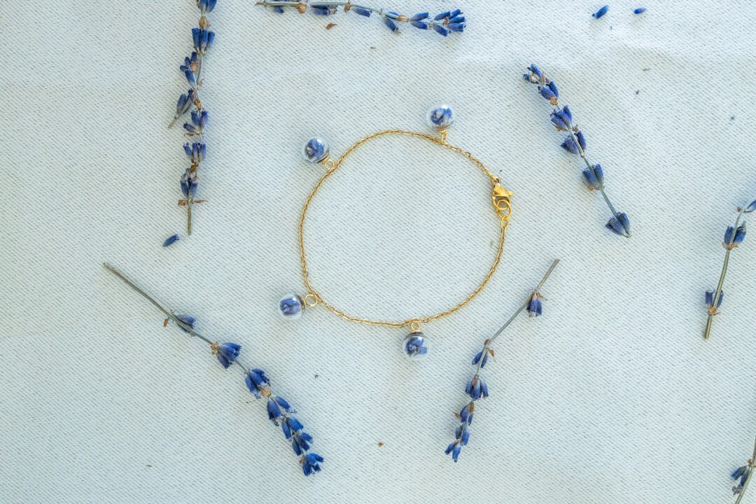 Bracciale ampolla Lavanda " stretto legame " o " profonda amicizia"